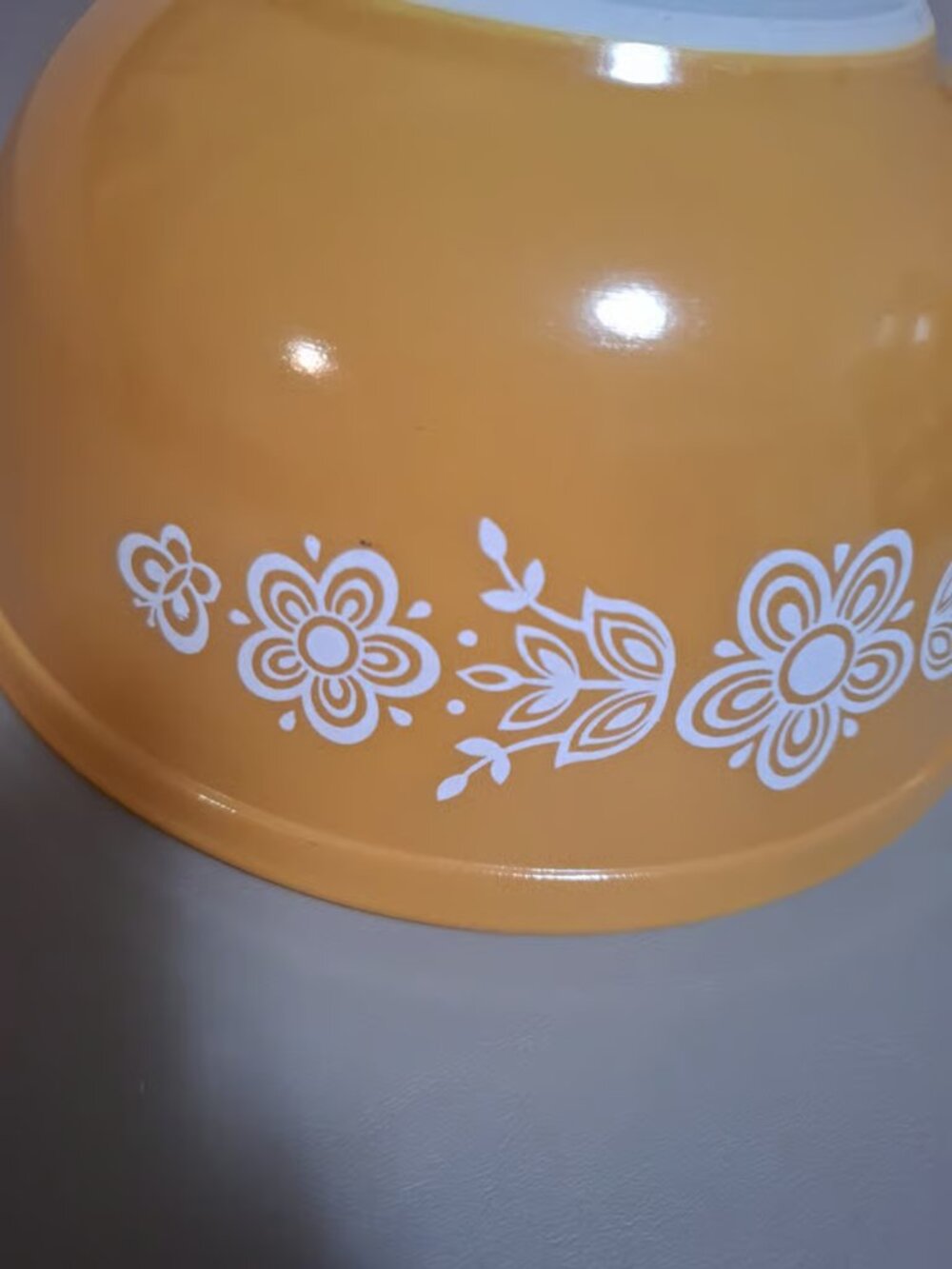 Pyrex Vintage Butterfly Gold 403 Mixing Serving Bowl Gold 2 1/2 Quart Round Bowl - Picture 5 of 8